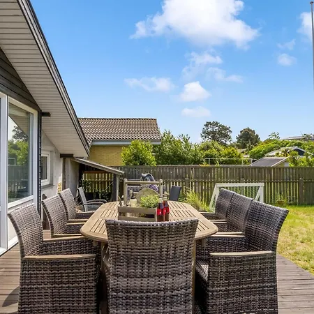 Casa de Férias Yardila - 900m From The Sea By Interhome *